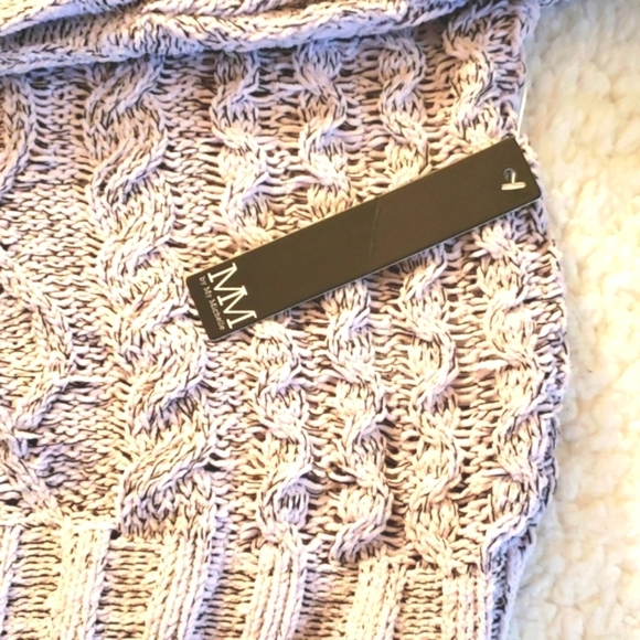 My Michelle cropped oversized cable sweater - Picture 3 of 6